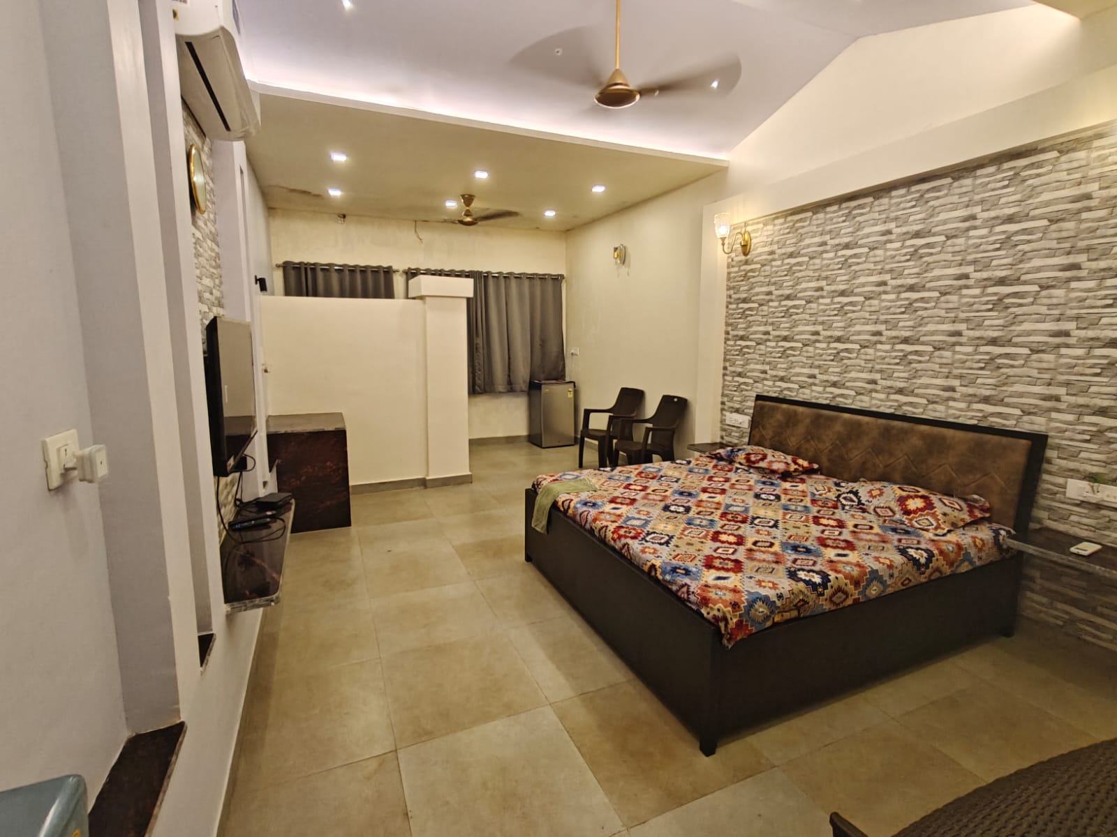 Family Deluxe Room No 2 at Madhuson Palms family homestay